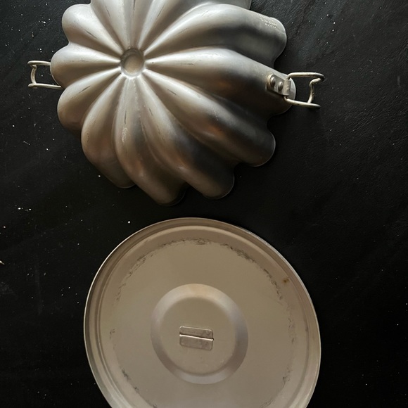 Vintage mold - Picture 2 of 4